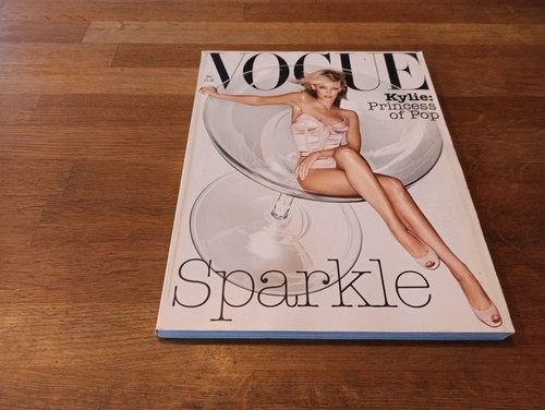 Vogue magazine 2003 choose - 2003, uk