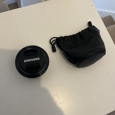 Samsung NX 30mm F/2 1:2