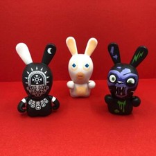 Rare Ubisoft Rayman Raving Rabbids Vinyl Dunny Designer Toy Figures Set x 3
