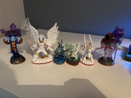 Skylanders character figures - skylanders,