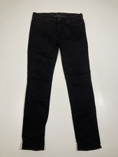 LEVI’S SLIGHT CURVE SKINNY