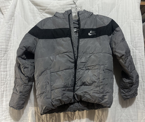 Nike jacket boys - large, 6-7