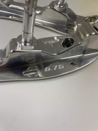 Used atom skates pilot - used,