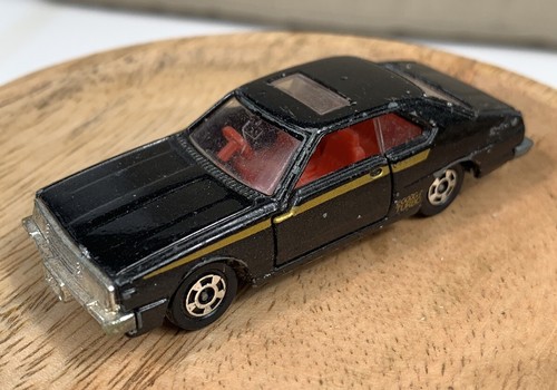Tomica tomy nissan skyline - tomy,