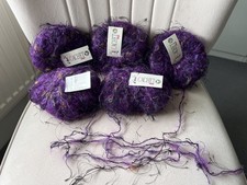 Vintage Emu Cachet Royal