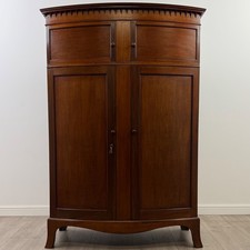 Antique 18th Century Good Quality Wardrobe In Mahogany ( REF AF-4551 )