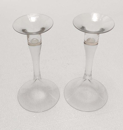 Pair reversible glass - of, 'reversible'