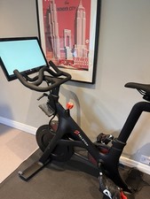 Peloton Bike 3rd Generation Excellent Condition with Weights and shoes