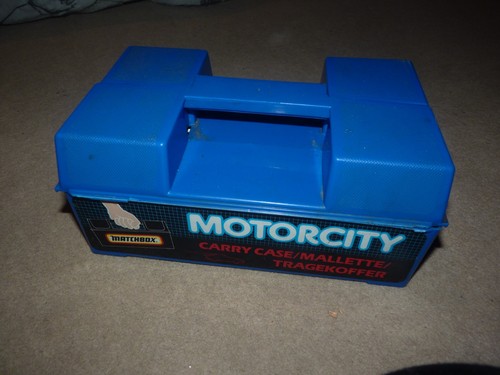 Matchbox motorcity car carry - car,