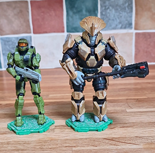 World halo two figure - of,