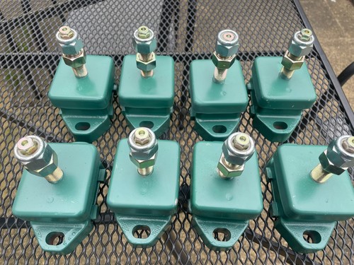 Engine mounts d flexible - ,