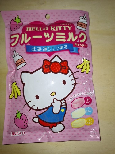 Hello kitty collectable - hello,