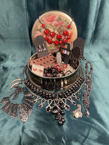 Lot gothic inspired costume - 20,