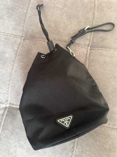 Prada pouch mini - mini,