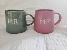 2 MR & MRS Coffee & Tea Mugs