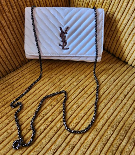 Small leather chevron quilted - small,