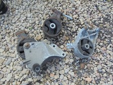 Vectra VXR 2.8 V6 Turbo Engine / Gearbox Mounts