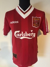 Liverpool 1995/96 home shirt