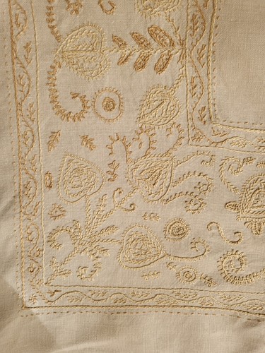 Vintage linen hand embroidered - hand,