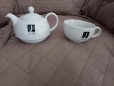 White Teapot by CHURCHILL tea for one cup