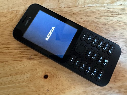Nokia 215 1111 - 215,