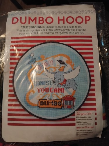 Hachette disney dumbo cross - hachette,