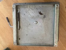 Swivel seat base for VW T25 ?