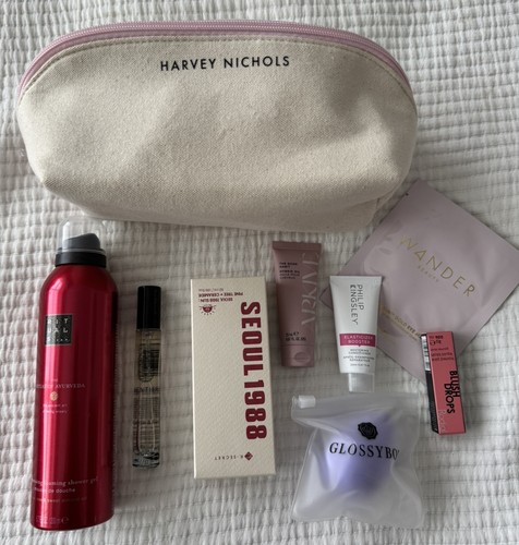 Harvey nichols wash bag plus - nichols,
