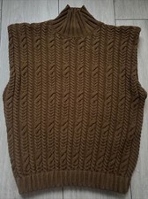 ZARA Cable knit padded