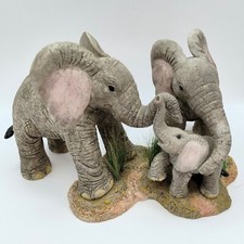 Tuskers Family Time Large Elephant Ornament Figurine CA91377 Boxed Birthday Gift