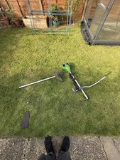 Powerbase Cordless Brush