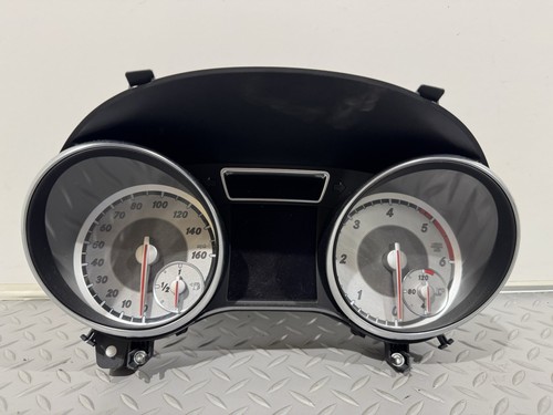 Mercedes gla class - x156, speedo