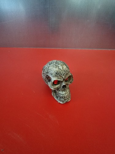 Skull head ornament sculpture - skull,