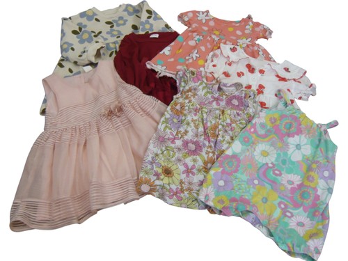Baby girls months bundle - 6-9,