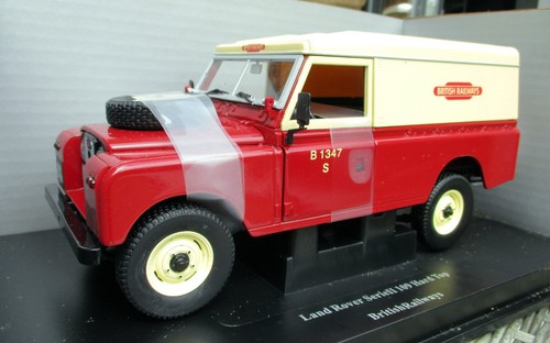 Scale land rover - 1/18, series