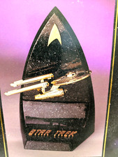 Star Trek USS Enterprise NCC-1701 Golden Limited Edition Extremely Rare
