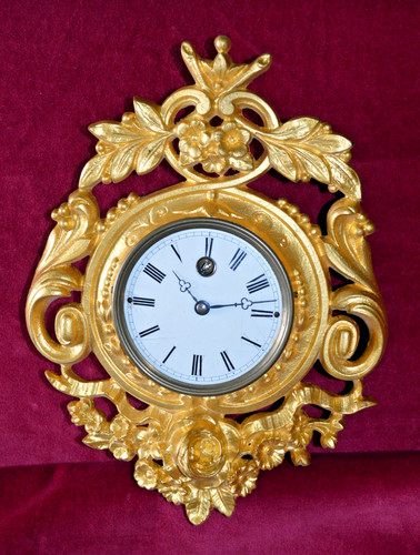 Antique ornate small - ornate, gilded