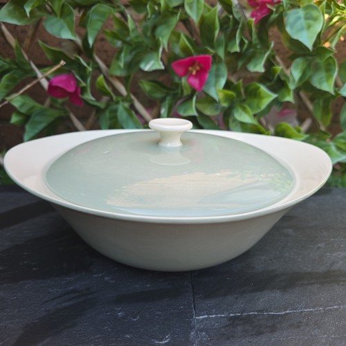 Vintage 1966 wedgwood - wedgwood, of