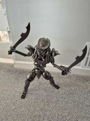 Predator sculpture - predator,