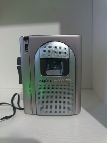 Sanyo cassette player recorder - cassette,