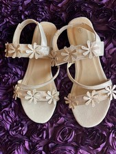 Ladies gold wedge sandals size 5, never been worn