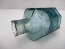 LARGE LIGHT BLUE BURST TOP VICTORIAN INK BOTTLE INKWELL c1900