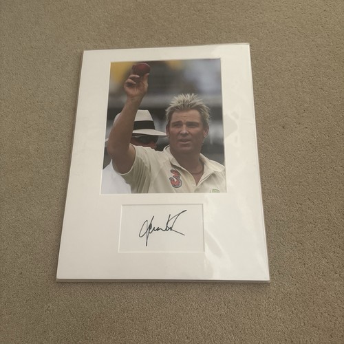 Signed display shane warne - display, of