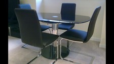 Black Glass Dinning Table 