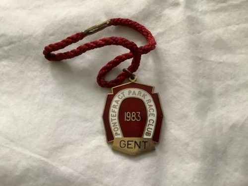 Horse racing members enamel - horse,