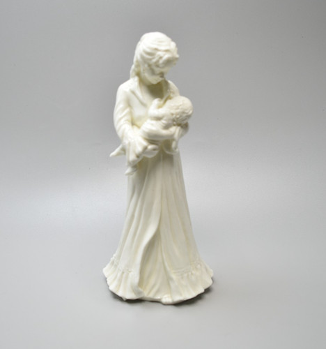 Royal worcester figurine sweet - worcester,