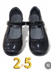 Russell & Bromley Size 2.5 Black Shoes