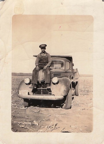 Vintage photo old ford - photo,