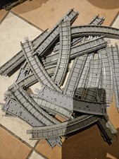 TRIANG R.93 TRAIN SET  GREY  CURVED  TRACK LOT  00 GUAGE ....