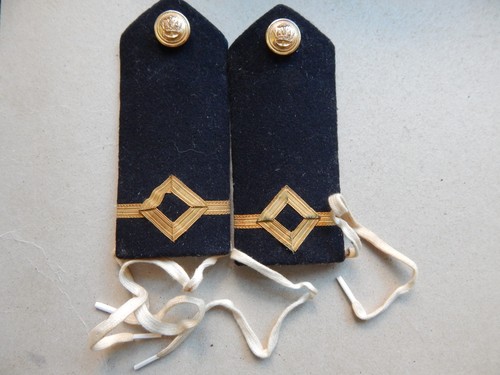 Merchant navy 3rd officer rank - navy,